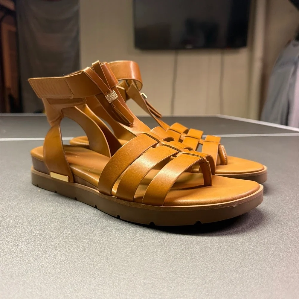 Franco Sarto Dasana Cognac Brown Gladiator Thong Ankle Strap Sandals 9.5M